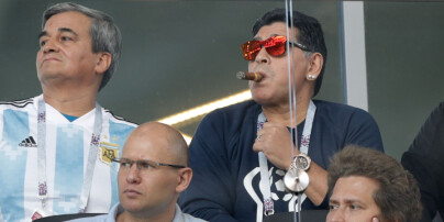 Maradona forsvarer Messi og skylder på treneren
